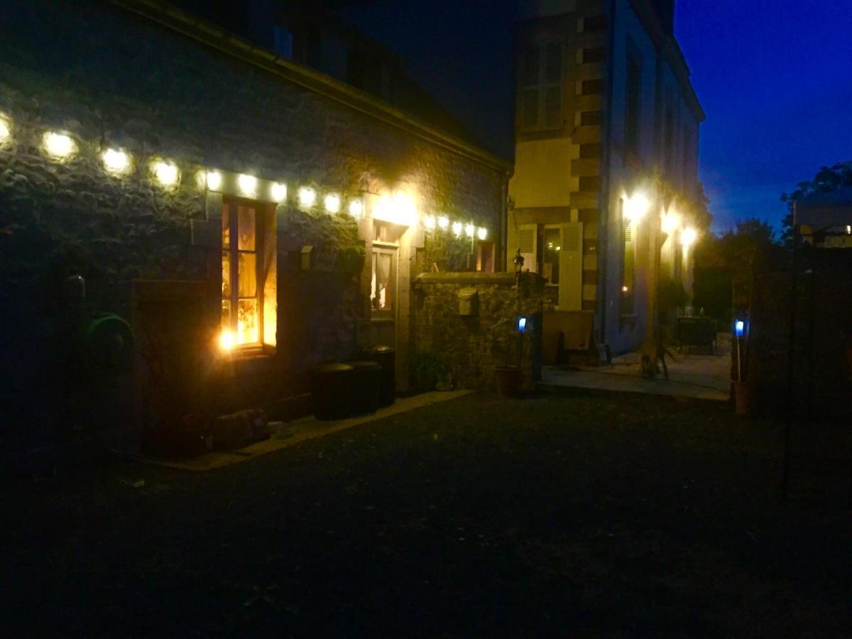 Le Bourg Bed and Breakfast Asnieres-en-Bessin Eksteriør billede