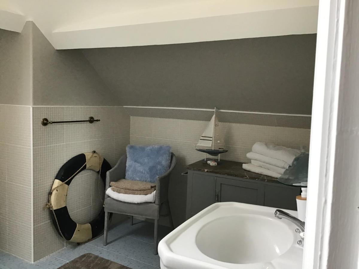 Le Bourg Bed and Breakfast Asnieres-en-Bessin Eksteriør billede